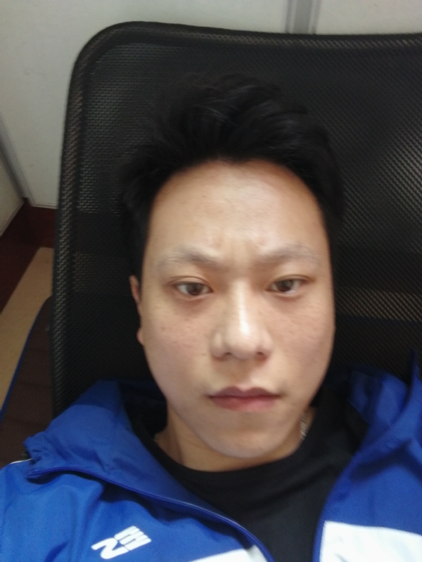 爱上的感觉的第一张照片--宁德交友中心