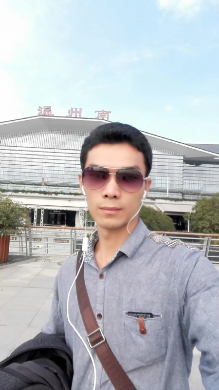 错把真心喂了狗的第三张照片--宁德交友中心
