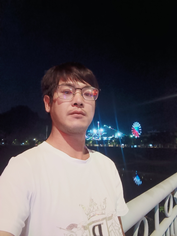任豐的第一张照片--宁德交友中心